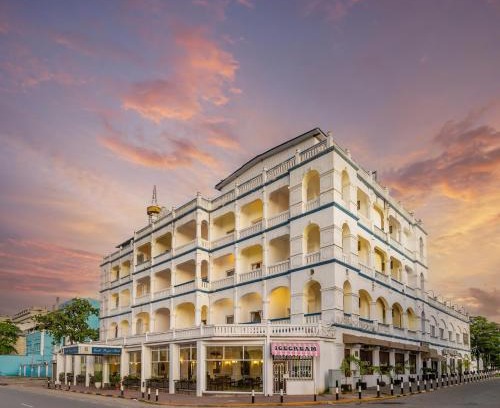 Tangana Hotel | Sentrim Castle Royal Hotel