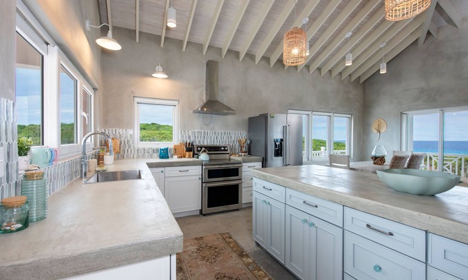 Gregory Town House | Sephora House 4 Bedroom Home