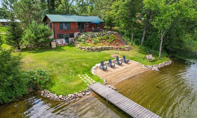 Nisswa Cabin | Sept and Oct dates still open! Clean with lots of Amenities & Gull Chain Access