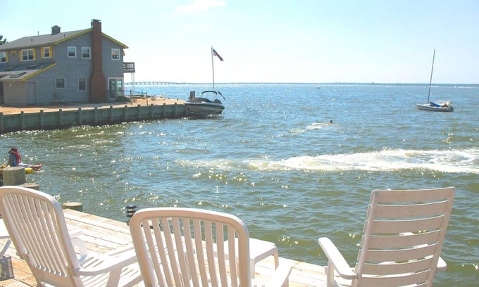 Surf City House | September/October Low Prices! BAYFRONT with HOT TUB! Amazing Views, Surf City