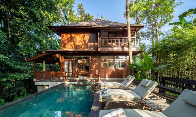 Melayang Villa | SEREMI