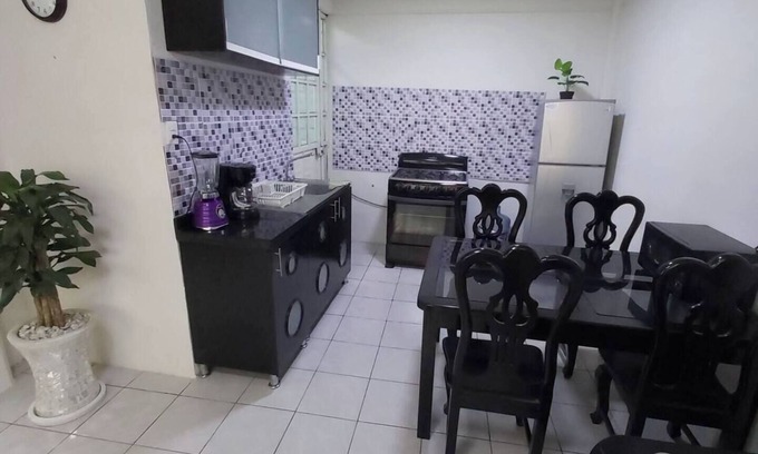 Chimalhuacan Apartment | Serena house Airport 37mn CDMX Betel 10mn