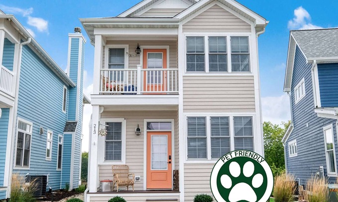 Ottawa House | Serendipity 2 Bedroom 2.5 Bath