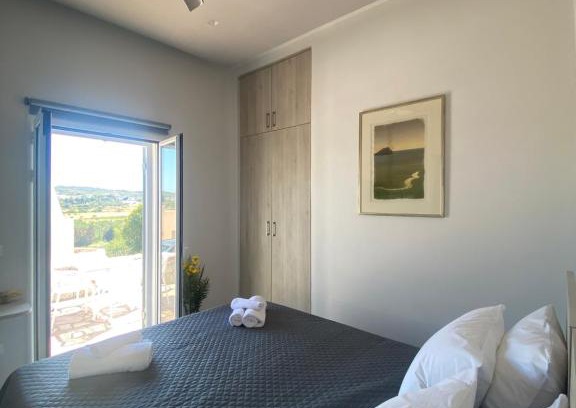 Kithira Apartment | Serendipity Living