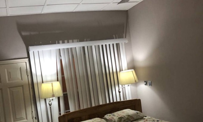 Accra Apartment | Serene 2 bedroom apartment, American Standard.
