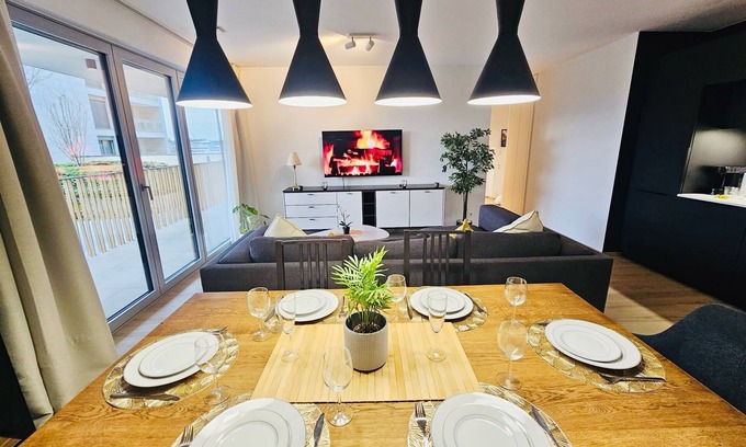 Gasperich Apartment | Serene 2 bedroom flat with terrace