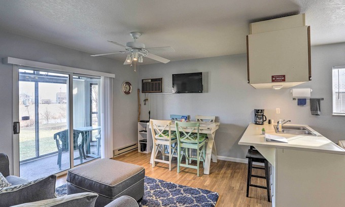 Oak Harbor Condo | Serene Abode on Lake Erie ~ 9 Miles to Oak Harbor