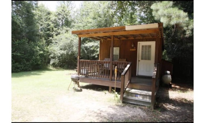 Bogalusa Cabin | Serene Camp Cabin