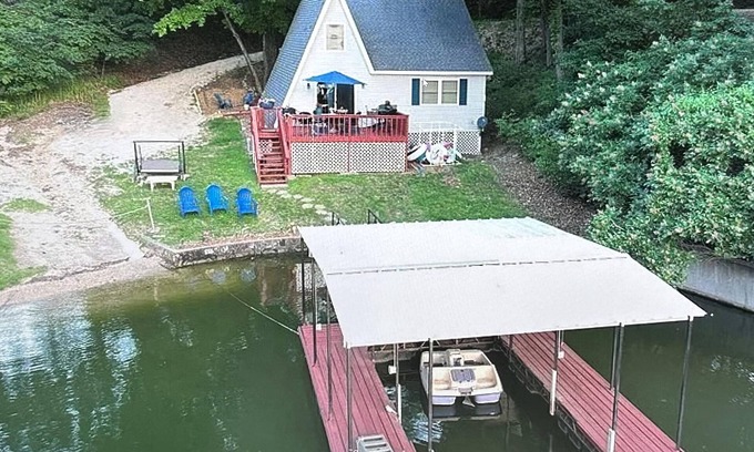 Lake of the Ozarks House | Serene Cozy Cabin