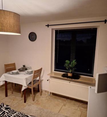 Deinze House | Serene Guest Room sandra in Charming Village of Gottem, East Flanders