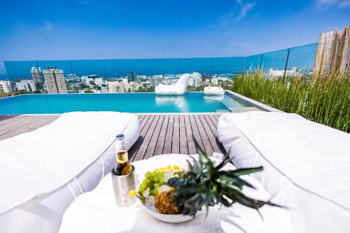 Haifa Apartment | SERENE - Infinity Cview pool - 4 bedrooms Luxury Penthouse
