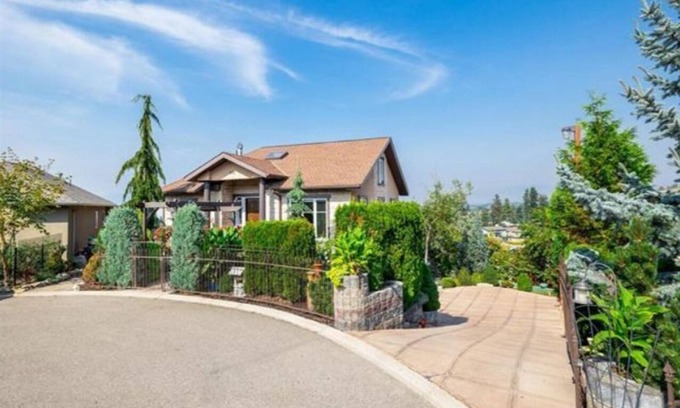 Southwest Mission House | Serene Lake & Mountain View Retreat in Kettle Valley"