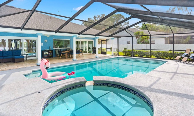 Lutz House | Serene Lakefront, Pool & Beach Oasis