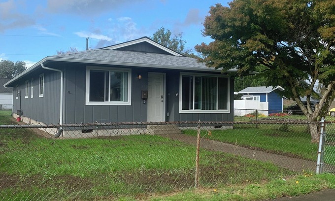 Longview House | Serene Living in Longview Washington