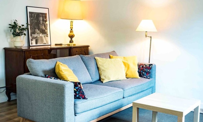 Sant Corneli Apartment | Serene mountain corner