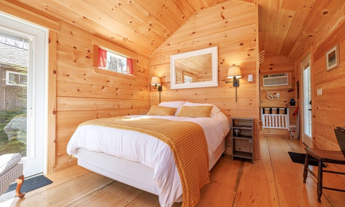 Sandy Point Cabin | Serene Midcoast Gem by the beach with Sauna - Hr. to Acadia NP - Cabin #5 Spruce