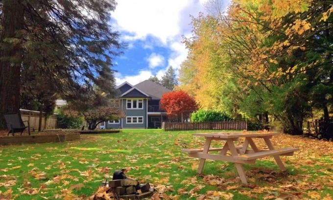 Guildford House | Serene & natural, ideal for small families with easy access to city amenities.