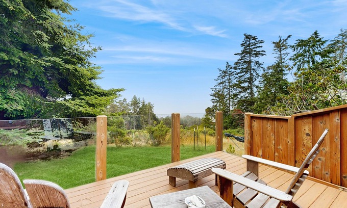 Sea Ranch House | Serene, ocean view, hillside home w/grill + shared pool, sauna, tennis courts