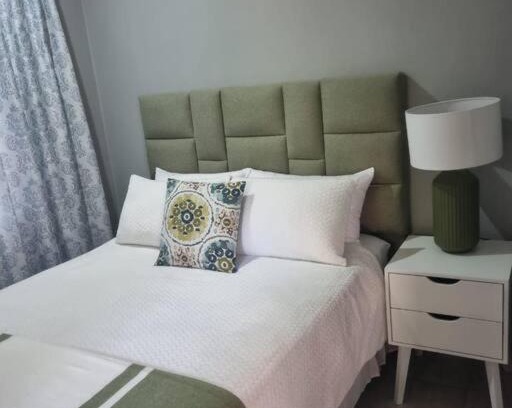 Greater Johannesburg Metropolitan Area Apartment | Serene on St James