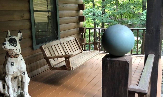 Pawling Cabin | Serene, Peaceful Get-Away (Log Cabin by the Lake)