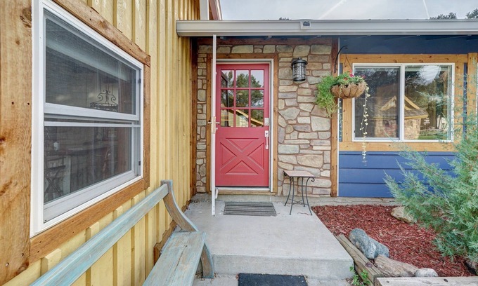 Howard Apartment | Serene River Place Retreat Unit 2, 1-bedroom condo nestled along the river in Howard, CO.