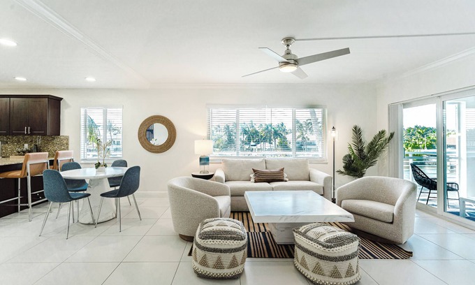Boca Raton Apartment | Serene Waterfront 2BR 2BA with Intracoastal Views, Pool, Balcony, Parking