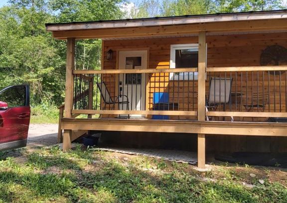Central Huron Other | Serene Westside Tiny Cabin