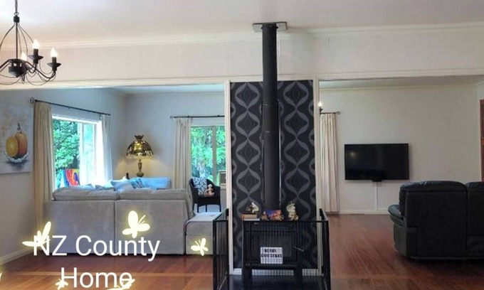 Glenbervie House | Serene Whangarei lifestyle luxurious modern home with trees and Garden Views