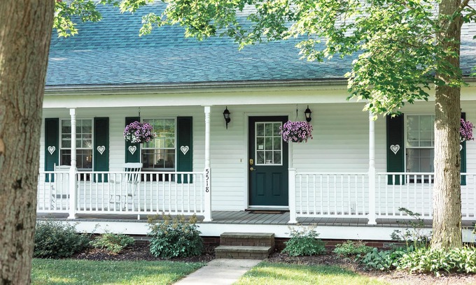 Kingsville Cottage | Serene, wooded setting near wineries, covered bridges, Lake Erie, & more!