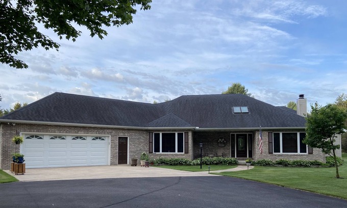 Stevens Point House | Serene, wooded, upscale home 2 miles from SentryWorld