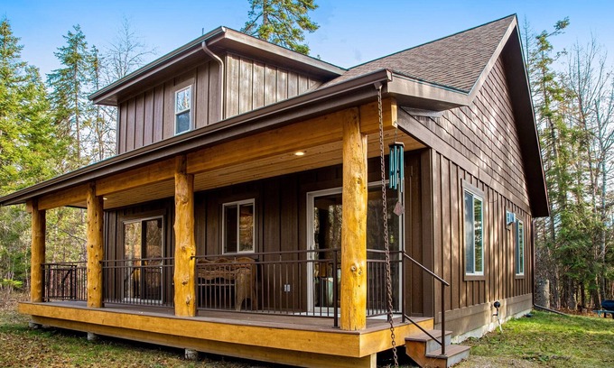 Bigfork Cabin | Serene woodland cabin with firepit, porches & fireplace, near lakes & Glacier