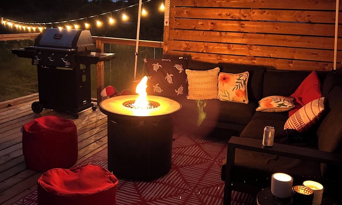 Western Bay Cottage | Serenity 2 Rm cottage. Beautiful views, Fire pit, 5 min walk to the beach!