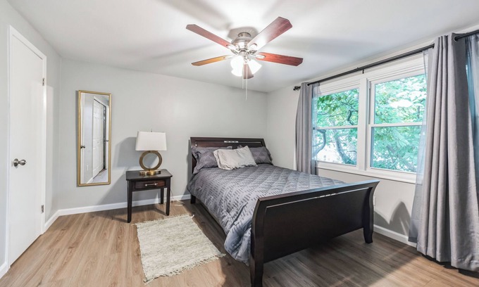 Willingboro House | Serenity Awaits: 3-bedroom townhome in lovely Willingboro Township with AC, WiFi