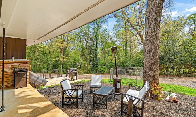 Southwest Raleigh House | Serenity Haven w/Pool Near Dixie Park