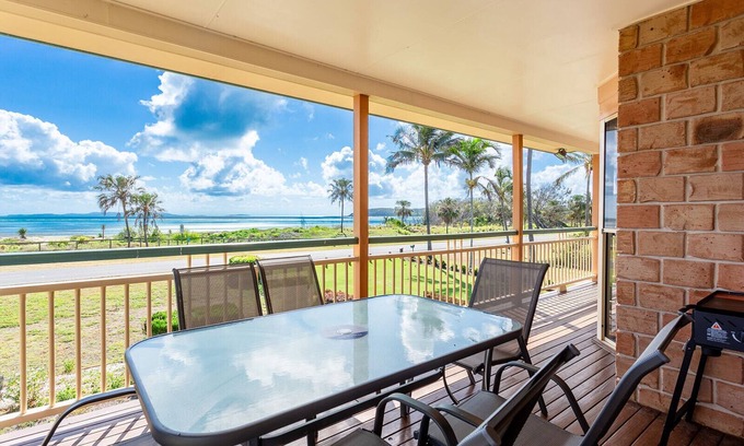 Kinka Beach House | Serenity House at Kinka - UPPER LEVEL
