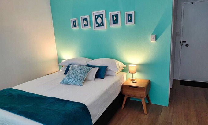 Dolphin Heads Apartment | Serenity in Dolphin Heads