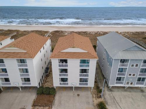 North Carolina Coast House | Serenity Now Carolina Beach Ocean Front, great views