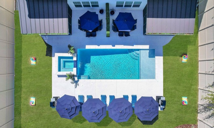 Saint Simons Heights House | Serenity Oasis - Villa 1 - Professionally Designed Duplex Home with Luxurious Heated Pool and Spa!