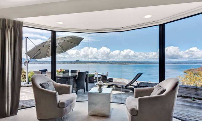 Acacia Bay Bed & Breakfast | Serenity on Wakeman