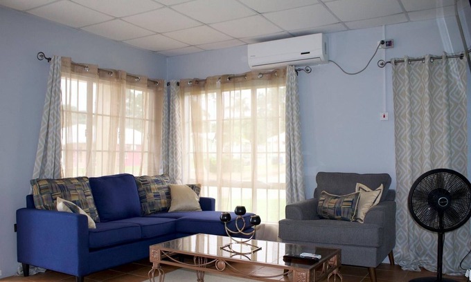 Mayaro House | Serenity Retreat Cottage 2- 5mins from the beach!