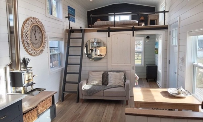 Chester Cottage | Serenity Tiny House Cottage in Chester