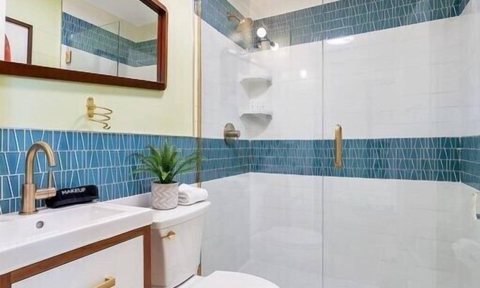 Trenton Hotel | Seriously 60s Room #2 @ Retro Boutique Motel