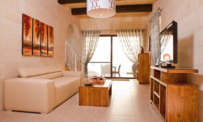 Xaghra House | Serkuzan - 3-Bedroomed House with Private Pool
