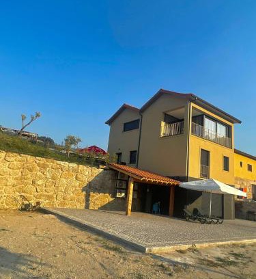 Rio Caldo Apartment | Serração House T2