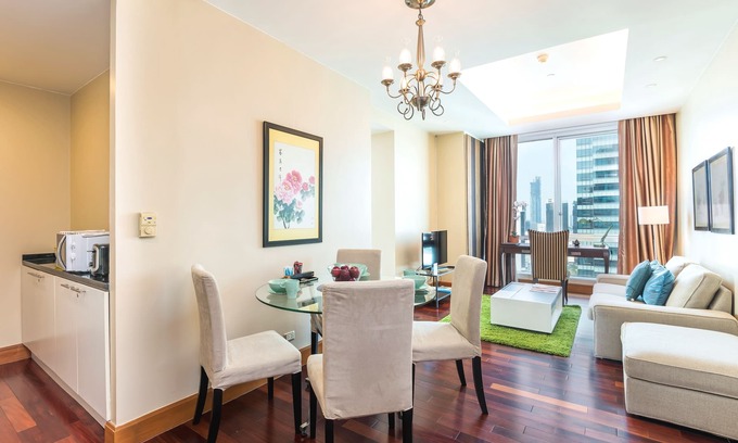 Yan Nawa Apartment | Serviced 2 Bed SCENIC SKY VILLAS with Pool and BTS