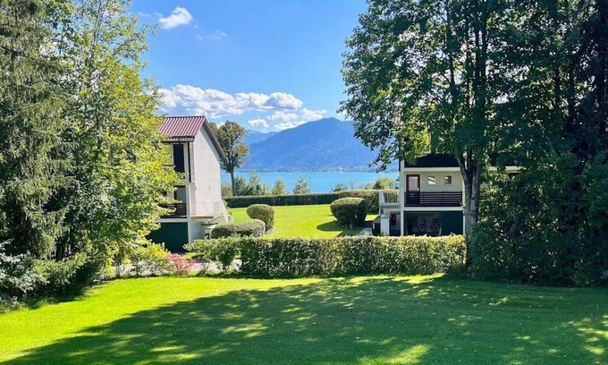 Gmund am Tegernsee Apartment | Serviced apartment with lake view, fast internet, garage & flexible check-in