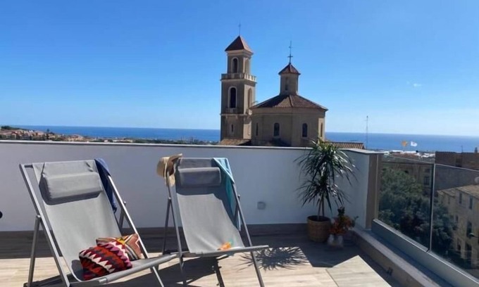 Vilassar de Dalt Apartment | Ses Voltes Boutique Home Sea and Sky