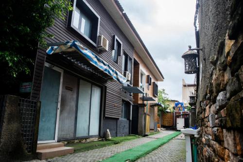 Ikeja Hotel | Sese Cottage