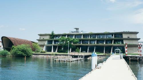 Takarabune Onsen Hotel | Setre Marina Biwako