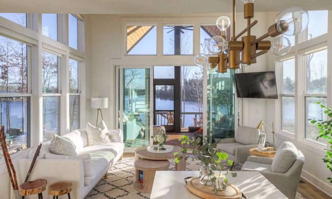 Tracy City Cabin | Settle Down at The Retreat at Water's Edge